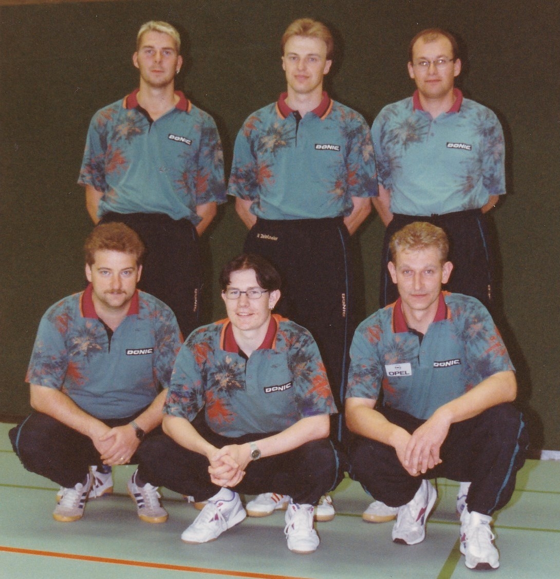 Herren 2 1997/98. hinten von links: T. Lehmann, N. Zeiselmeier, P. Ermisch; vorne von links: A. Wehrmann, M. Schmider, M. Wrobel