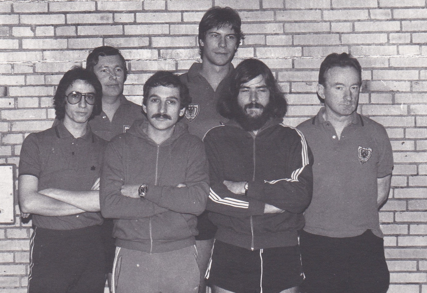 Herren 2 VR 1976/77. Von links: Bacher, Krieg, Gerstner, Hölle, Mutscheller, Wehrmann